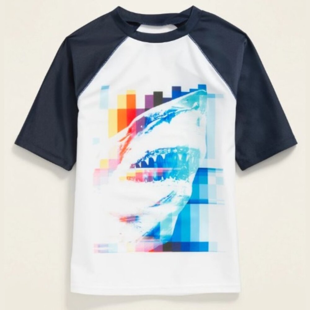Boys Size Small (6-7) Old Navy Shark Graphic Raglan Sleeve Rashguard, Like New